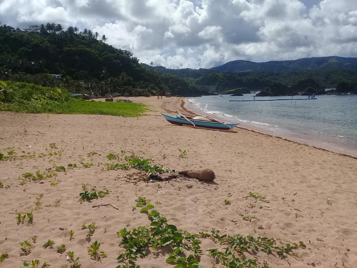 Josurfinn, Puraran Beach Baras  Exterior photo